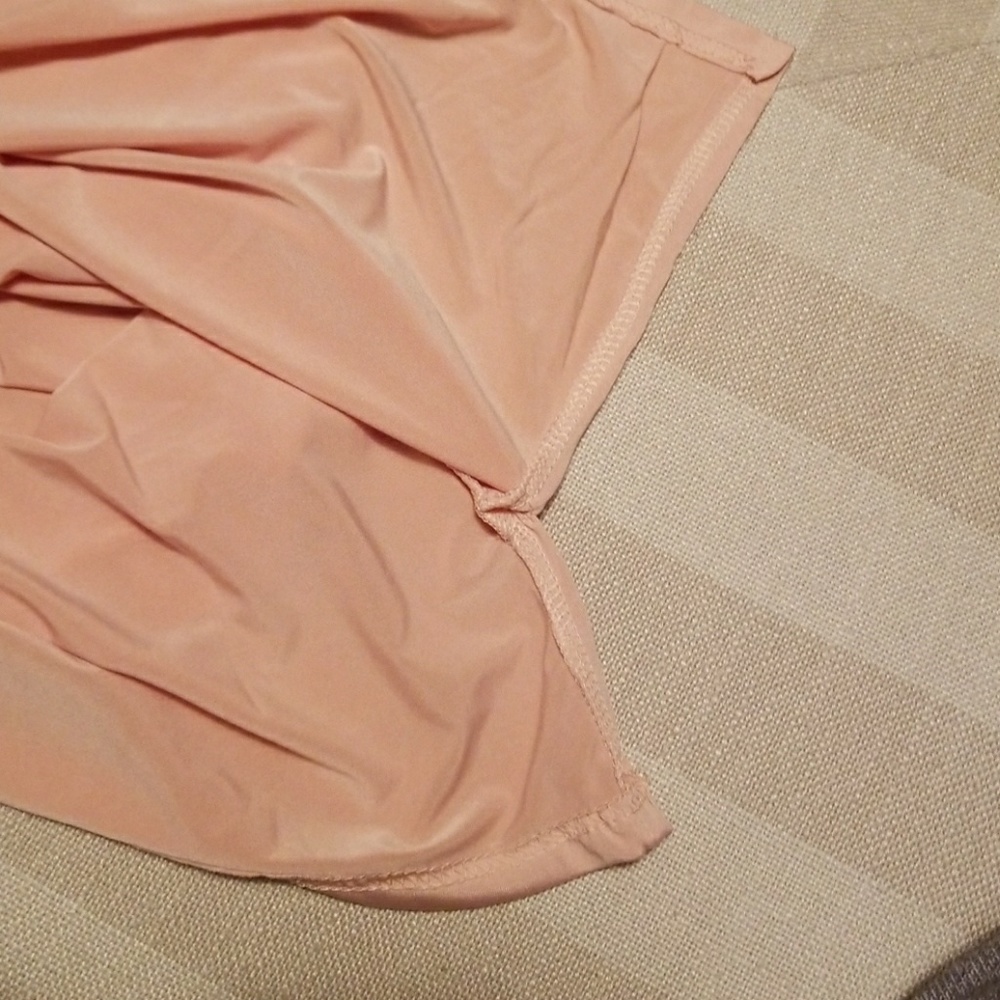 💖NEW OFF THE SHOULDER TOP 💖 - Picture 7 of 7